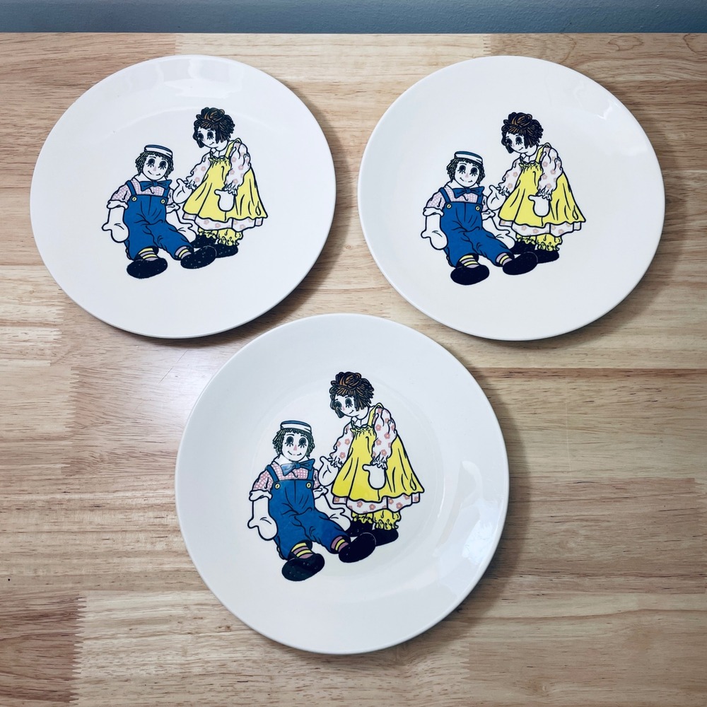 Vintage Raggedy Ann and‎ Andy Ceramic Plates Set of 3 White 9 Inch Salad Dessert